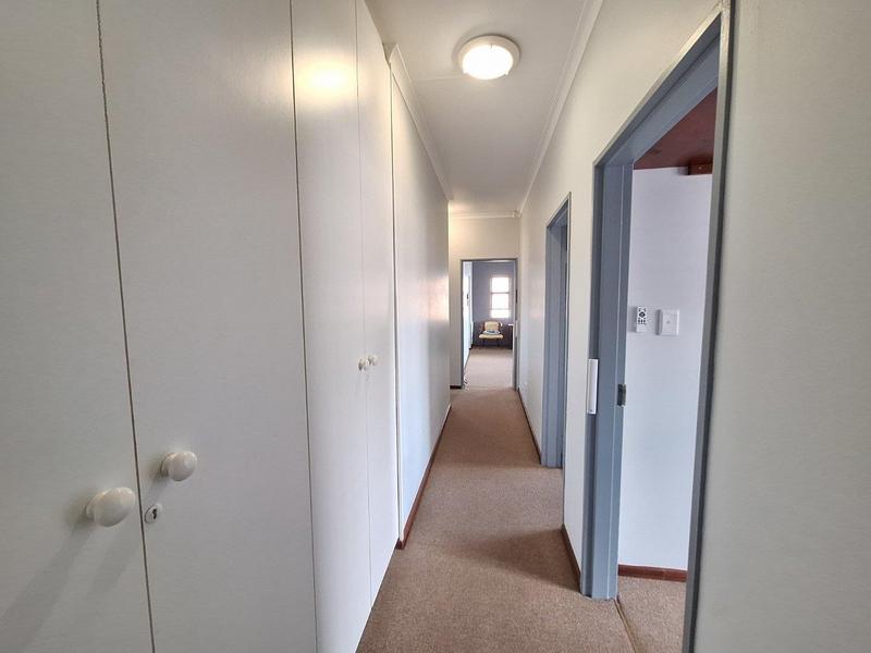 4 Bedroom Property for Sale in Fraaiuitsig Western Cape